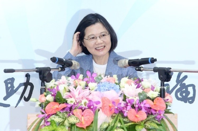 ���Y�������