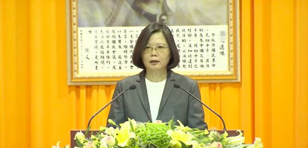 ���C�����C�P"��q�q�C"�K�C �j��"�J���鸡���Y���J"