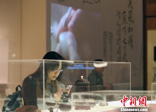 qbFZBvNi() qbFZBvNi()