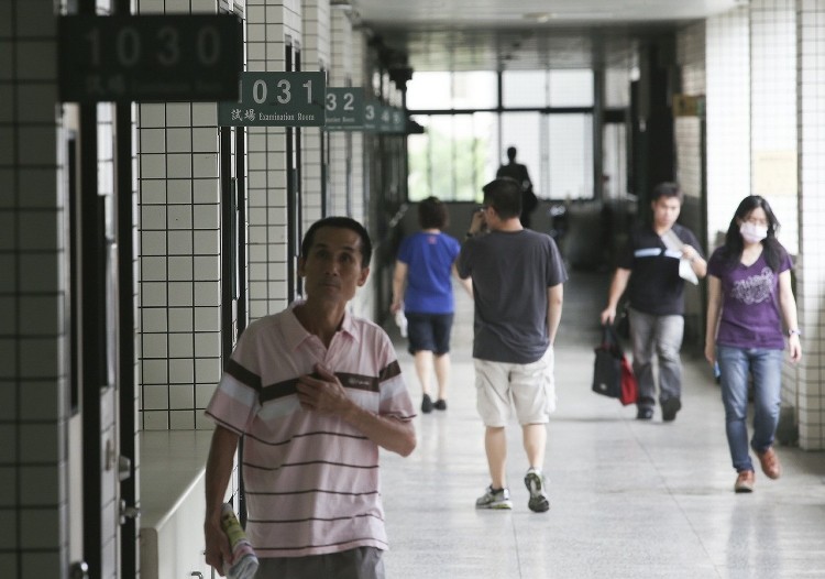 ���W���z�z���m����}�m 5���������R���h�����ʐ�