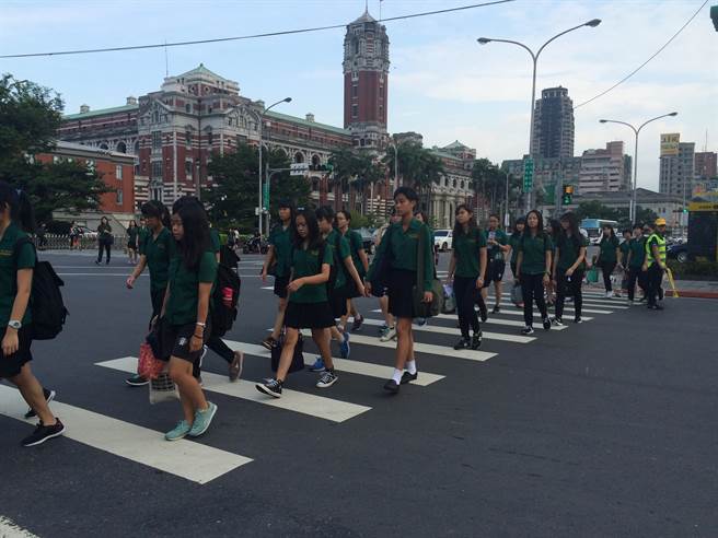 WdzTAR}\ ÒOo WdzTAR}\ ÒOo