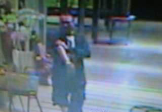 �q�ʒ���]�^����մ¡����O�[���곰�U����h�����Δ@�F�x�B�ѐ� �ʕ[��������W�L����s����