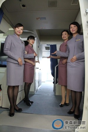 �a���d�ʶ]���˻R����y�m�m�R�e��լt���ʐ�