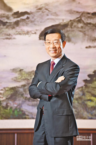 ��הO���_���m���J���h������^���W�n�L���~��