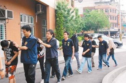 ��L���^�����N���J����d��o�}���N�ɨ��e��18��