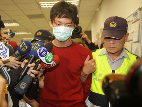 ���ڿK�t ���Ǻ�ï�e������2�� �哥���ڬ���Œ˿K�t�u��޺��Ǻ񭿐��g����22��u�S�qҦ��o�A�a�|��ï�e���������त���_�~�k�̣}�b�� 103�e5��22��