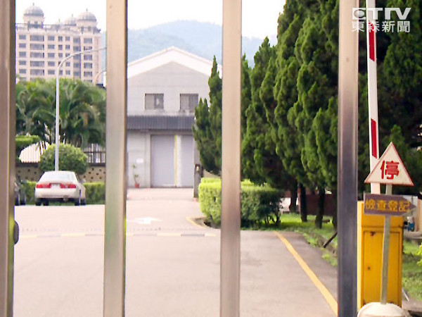 �񭿖I���Ҥ�^�G�M�f���@�[