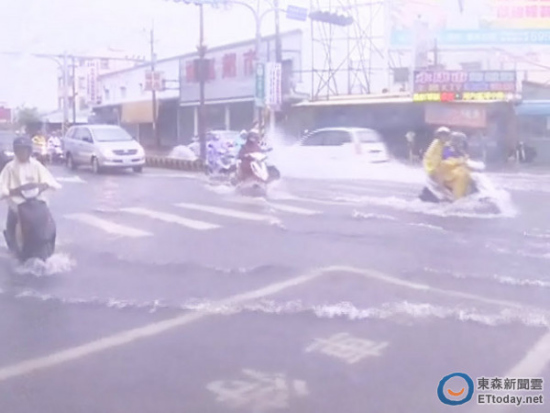 ��Ŧ�[�B�o�Ш{�z�s�n��20�O�ģ[���~