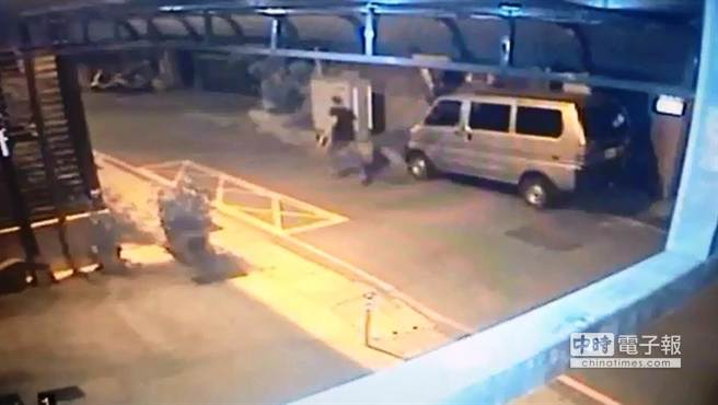 �i���������ͱi���y�B�����������Y���´��A�k�h�ޥ��n�i��