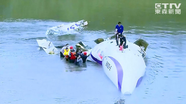 �T�������}��