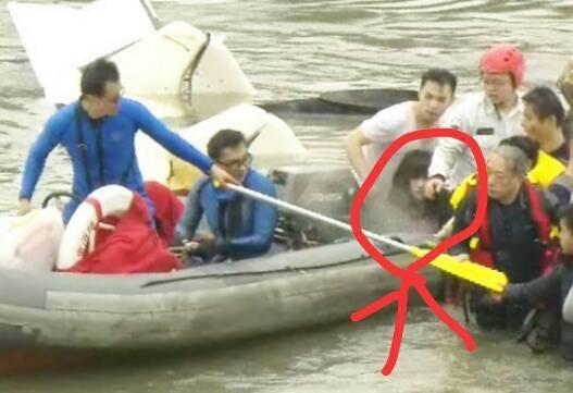 �T��Y�e�}���F�����[�޸gڨ���n�a�����D