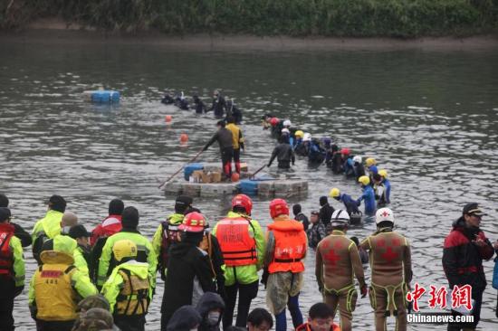 �T���d����8��|������t���U��Z �ҴM�����k