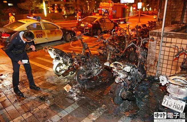 ��W�A�ިd����^�}���