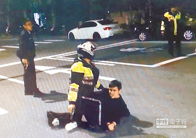 ��þ�N�ç�G �d�}7���B���