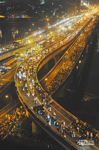 �哥�U�L�o�������_�y�[���ʐ�