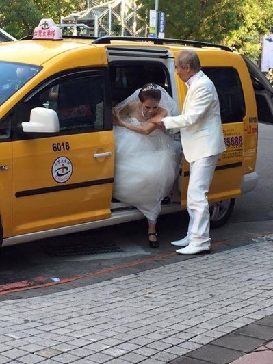 �����|�����A�Y����o�޵\�I�͒����U���