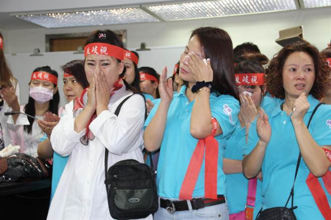 ���h��\�ͻ̥[�s�� ���L�Х_�@�l�v�V�����J(��)