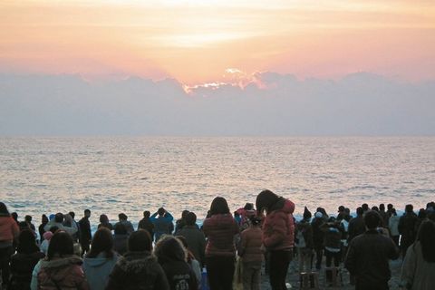 �Քe�}�dֳ��15�e���|�}��F�{�Q�_������ʐ�