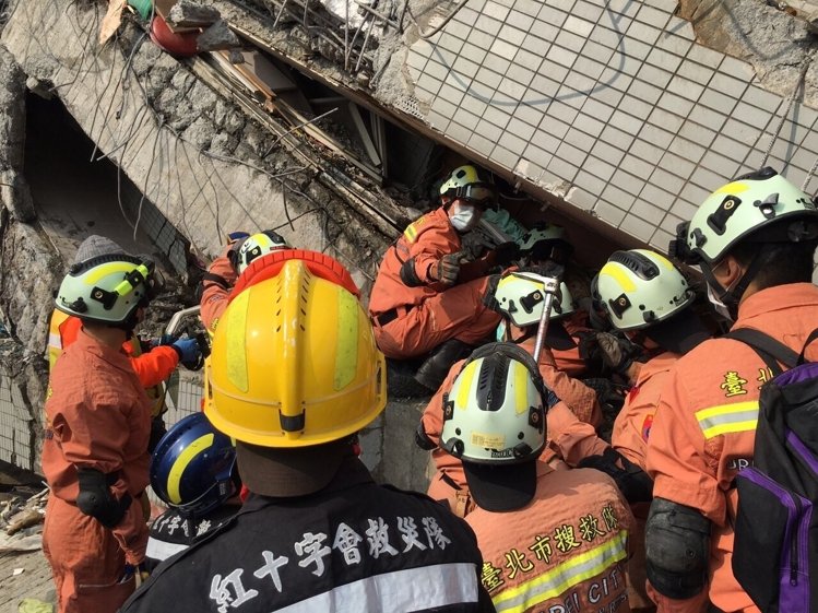 ���t���������Z�}�� ������z���|�H�������\�f