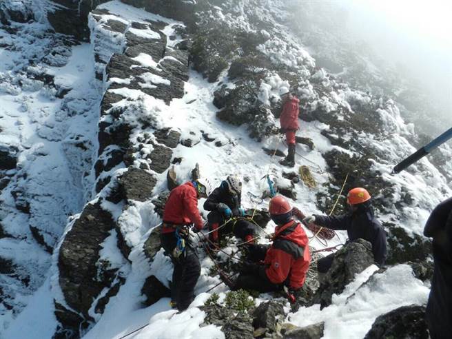 ���W���ɒ��Y�V���\�ͮدy�M�� ���￺�O��(��)