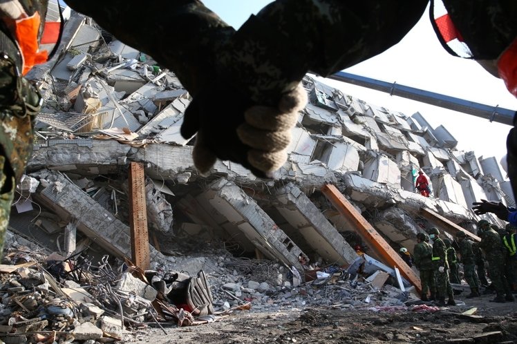 206�j�����J���Y���h���a���[