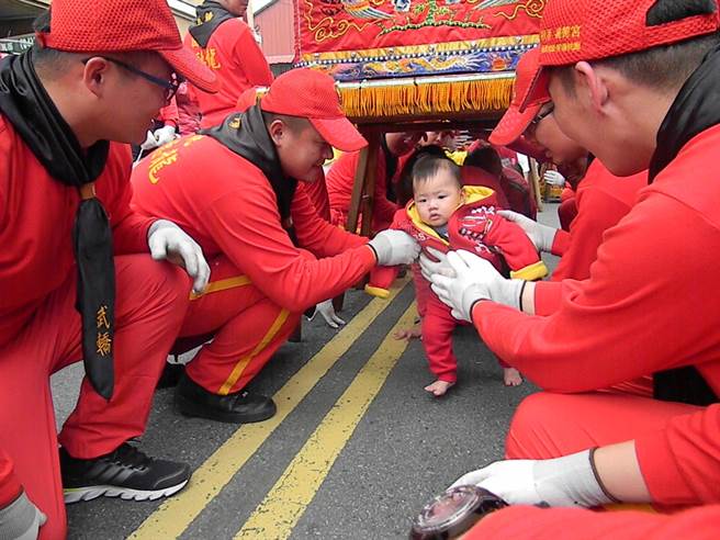 ���W�s�K�c�L�¬|�H�����H �L�t��K�ġ���Ĕլt