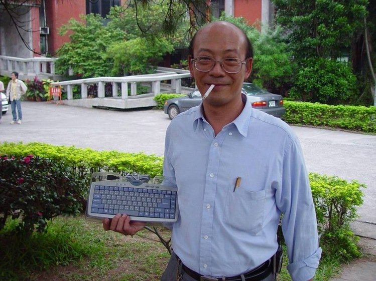 ��\�k��j��L�u�z�A���D�f��]�_�|�׺c