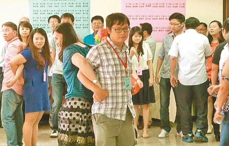 ��"���{��"�n�������������F��