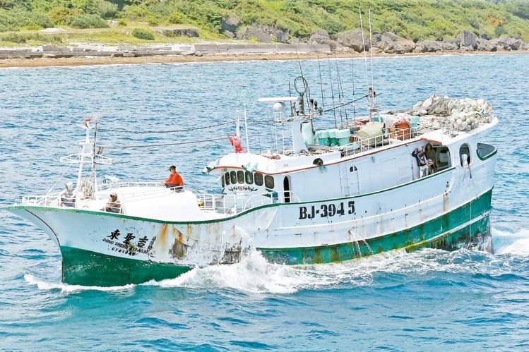 ��H�t�N���D������������ �F�t���t������s�{��