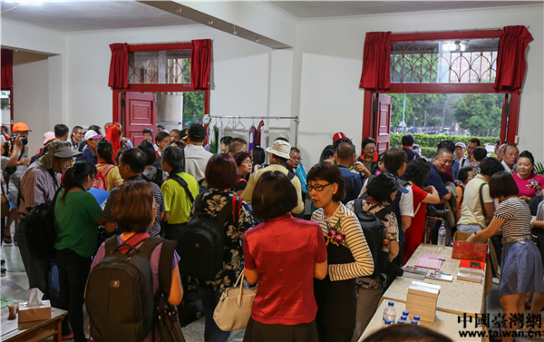 �L�o�ڕo�h �I��c�ס������i�}�@�D