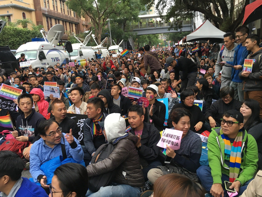 28��ޒ����������������Y������L���u�|��