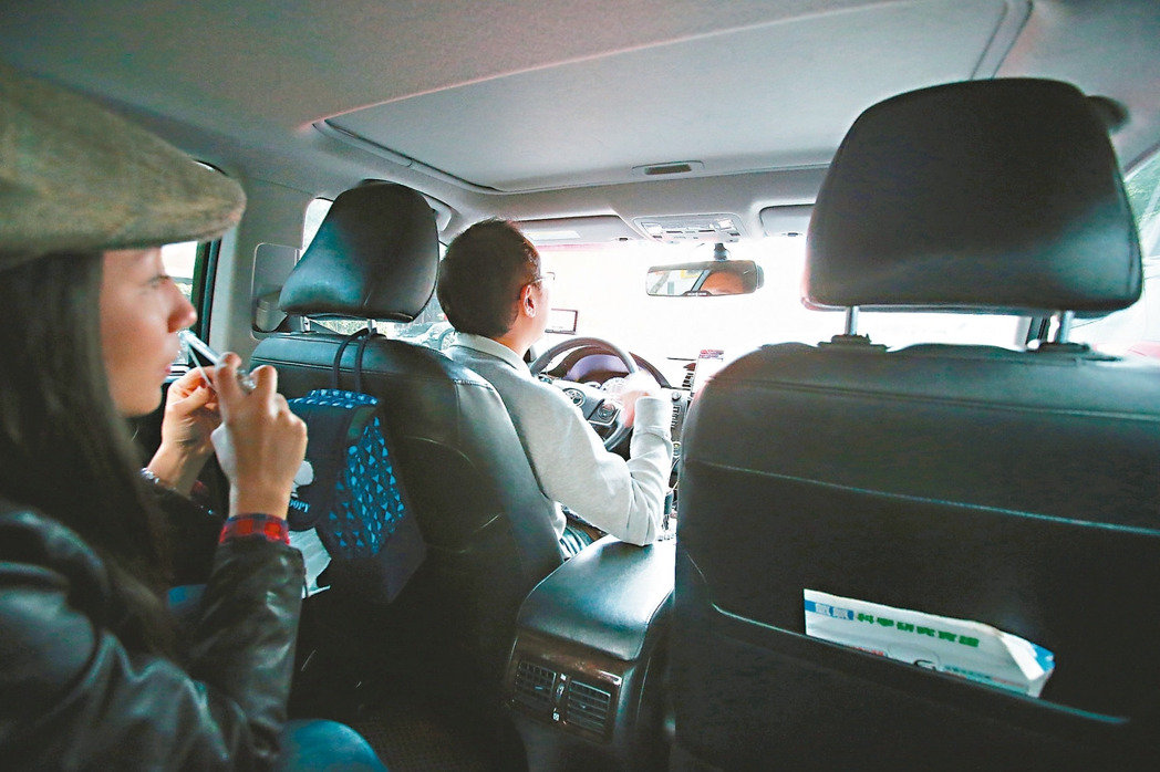 WNѩIoooh{ħxO {x2500 WNѩIoooh{ħxO {x2500