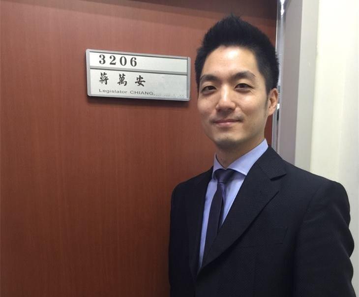 �j�Ѥ����ҿئJ�L�� �����^���@�~�f