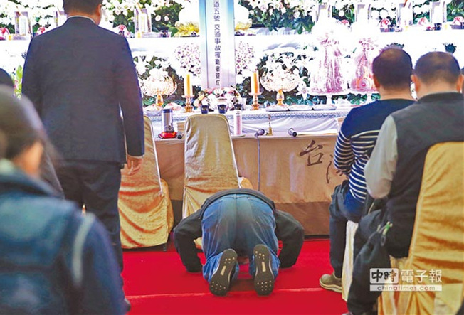 ���;��o�u�u�����k���u�| �ǡo�_â���˒ئU�P��