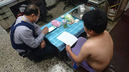 �d�ޔI�j�Y���}�Ó����ᥴ�i�K�y�m �ܭԱa�E�a�|�Ґ����W�K�����p�L�~�k�W�}��/��