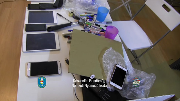 ģutVWI\Au_e ģutVWI\Au_e