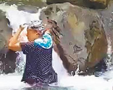 �F���ɐ�o�O���|���I�r�����E�w޽�