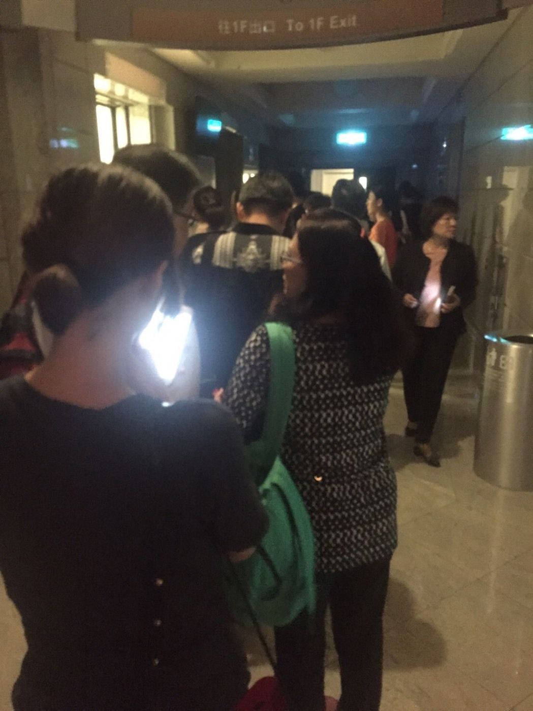 ЬW17paq Wɐ ЬW17paq Wɐ