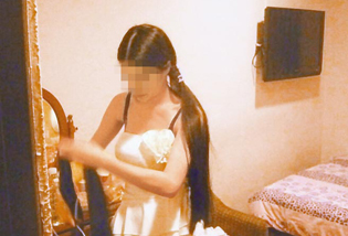 ���J����D����