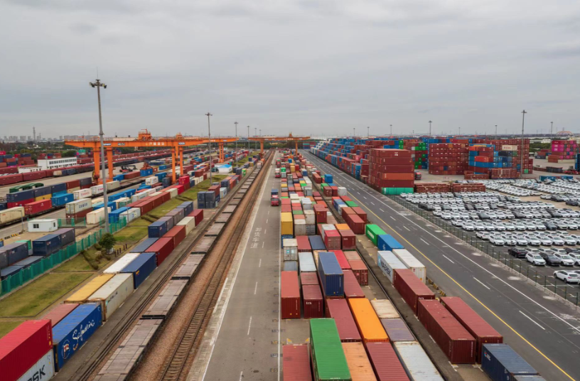 �練���ܴ�������3��l��������Ŧ���ړ���W42%