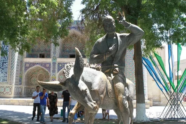 �ʕ[�q�I���D