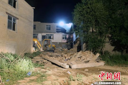 �y���s���J�̒ò�4��J�� ����:�M��F������