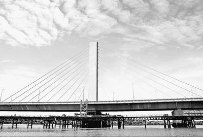 ��ä�g���r���n�d���g���a���s����