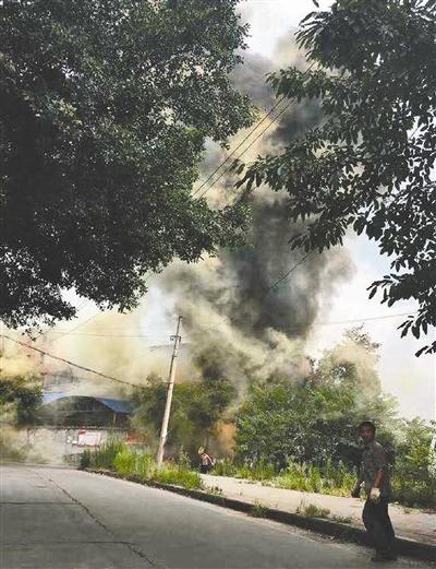 ���î��Q�V���U�z�s ���@���z�����Ȓʣ[�z�s