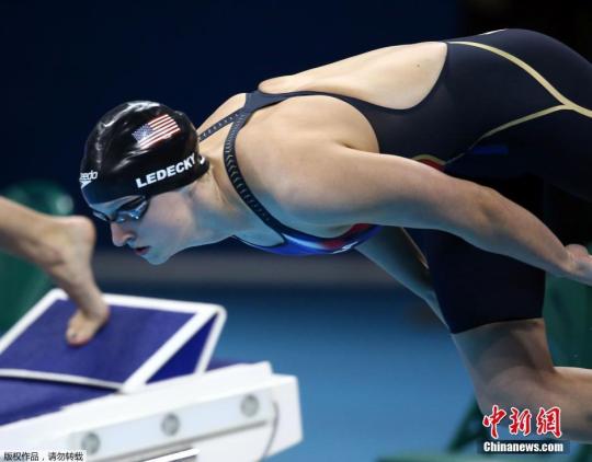 ALɔ kjY̩̕fK ALɔ kjY̩̕fK