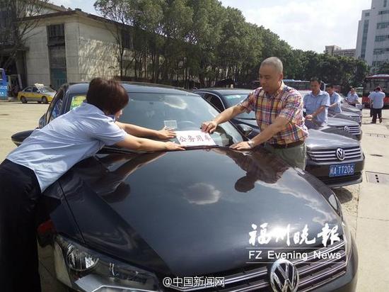 ���z�z���o