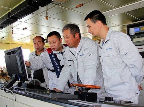 �A֢�D����q�G���{�¥��g�~�\���{�vҧ�ِ����ʐ�