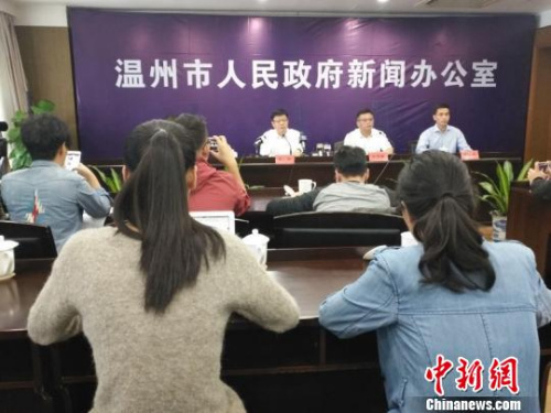 ��b�s���J�̷s���饬�|�� �i�� ��