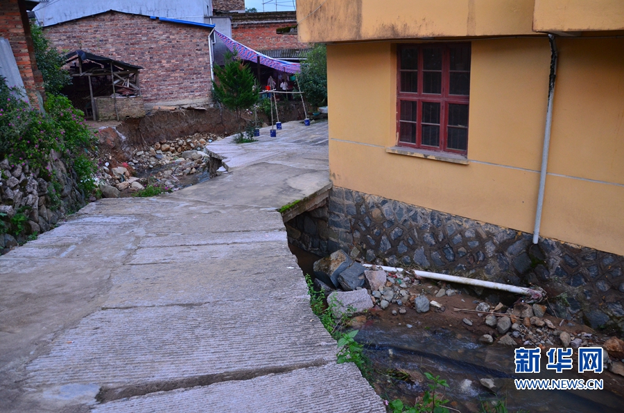 ѻVVw ©400ORY ѻVVw ©400ORY