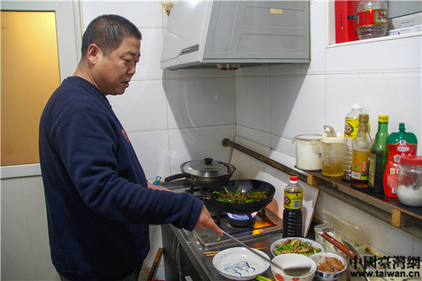 �M��e��䥭������B�v��